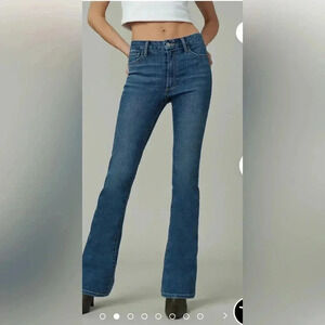 JOE’S THE HI HONEY
HIGH RISE BOOTCUT size 24